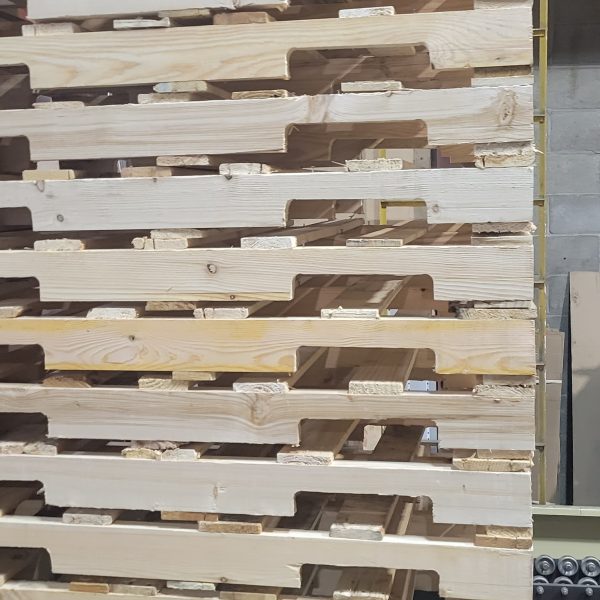 Shop Toronto Pallets